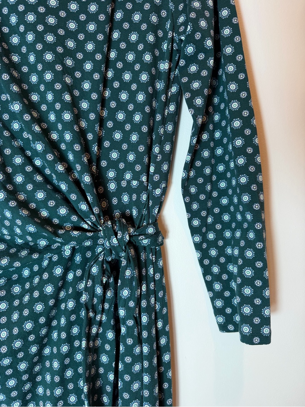 Lands' End Green Polka Dot Cotton Modal Boatneck Tie Waist Dress Size Medium - Picture 3 of 9